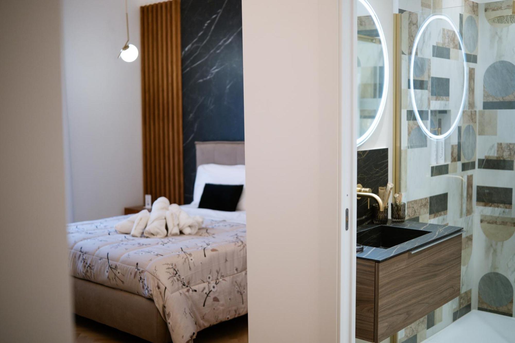 Butera 505-Luxury Suites Bagheria Bagian luar foto